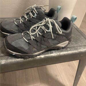 Merrell Women's Black and Gray Athletic Shoes